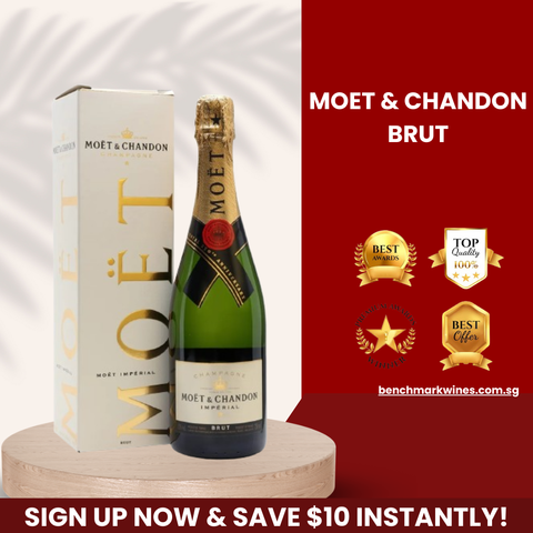 Moet & Chandon Brut NV France Champagne with Gift Box, 750ml