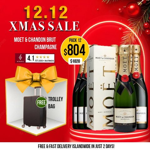 Moet & Chandon Brut NV France Champagne with Gift Box, 750ml