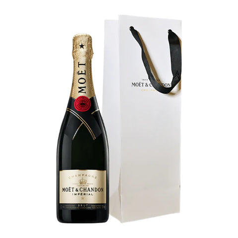 Moet & Chandon Brut Pinot Noir NV France Champagne, 750ml